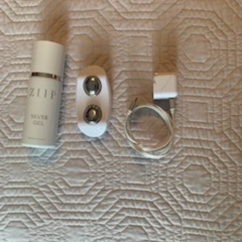 ZIIP Electrical Facial Device